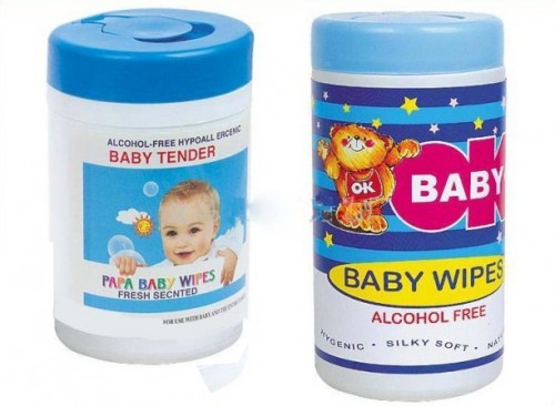 Lingettes pour bébé pour se laver en road trip voyage