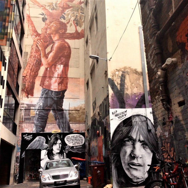 Duckboard Place Street Art